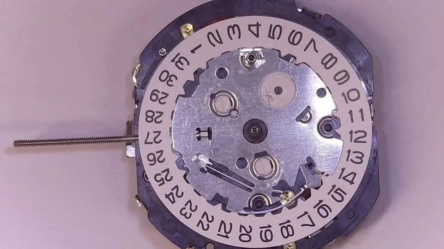 MOUVEMENT ETA 2325 Incomplet Original pour Pièces Du de Rechange DOGMA MOUVEMENT ETA 2325 Incomplet Original pour Pièces Du de Rechange DOGMA