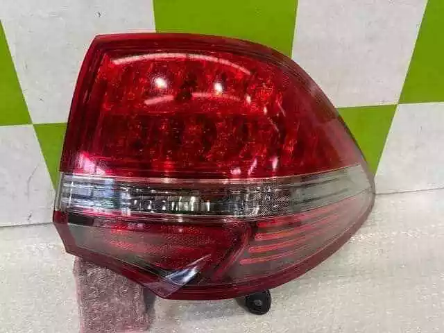TOYOTA Crown 2008 DBA-GRS200 Right Tail Light 8155030B50 [Used] [PA97785272]