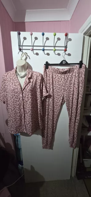 Size 16-18 LARGE Matalan "Time To Dream" Pink Animal Print Pyjamas