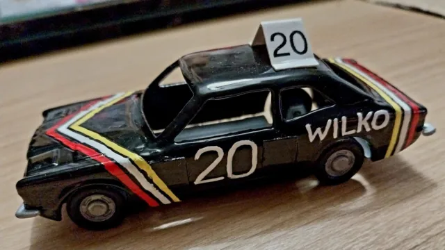 20 Roger Wilkinson 1/43 Scale Banger Racing Model