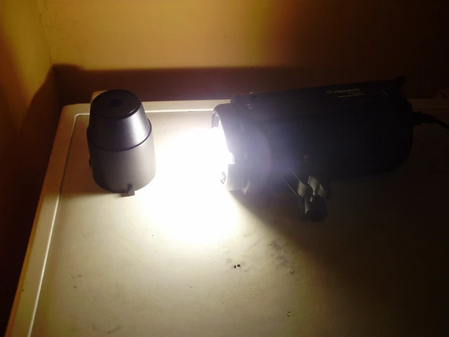 Lámpara De Estudio Fotográfico Phoshot Ps300 Con 2 Tonos Gwo