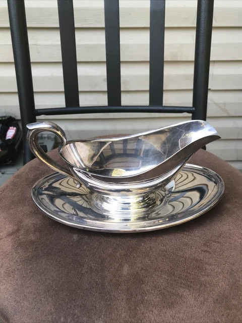 Vintage GORHAM Silver ~ EP YC430 Gravy Boat Silverplate ANTIQUE Acanthus Handle