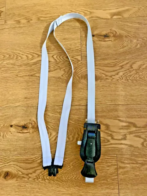 Pebble plus seat clearance belt