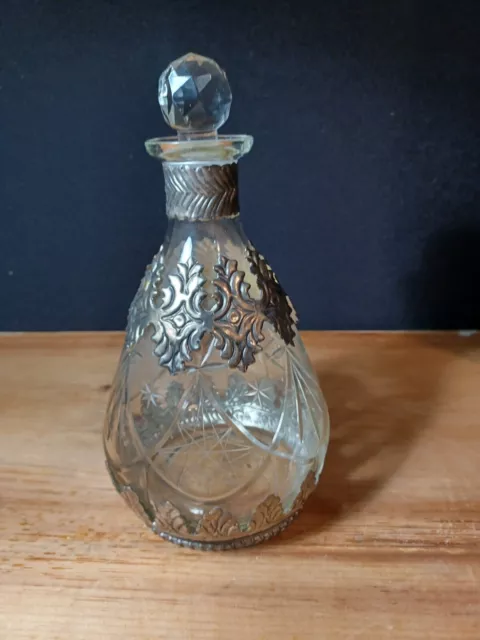 Vintage Antique Rare Etched Glass And Silver Overlay Wine Liquor Decanter