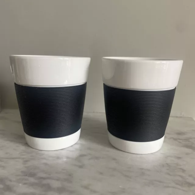 Bodum Bistro Handleless Porcelain Mug & Black Non Slip Silicone Sleeve Pair