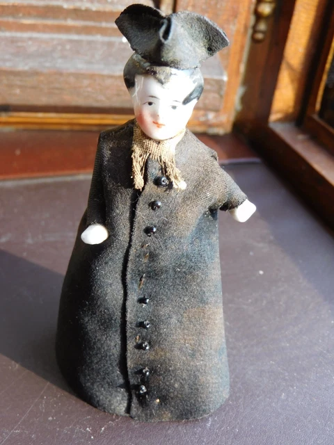 Ancienne poupée Mabel allemande, tête en porcelaine, corps en cuir, 33