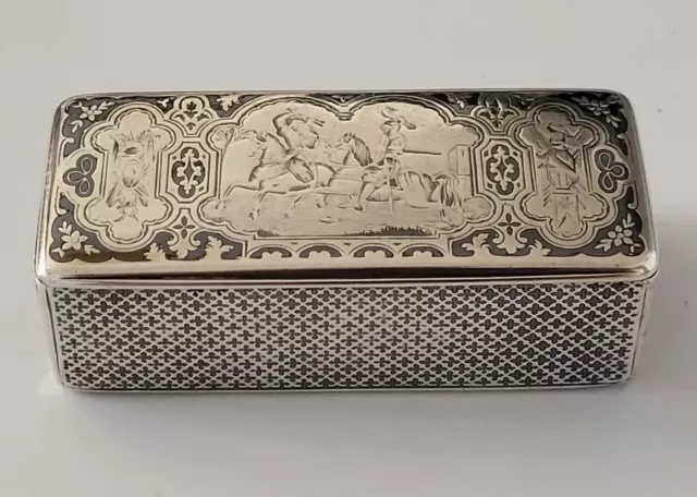 Ancienne boîte ou tabatiere en argent massif  Poinçons minerve 110gr Silver Box