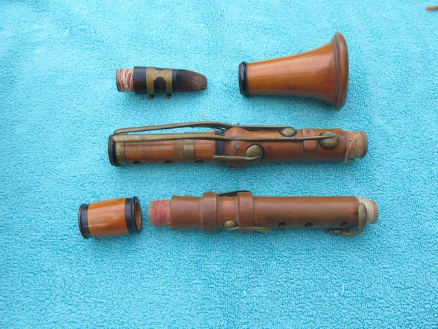 Antique Boxwood Clarinet 1800's Good Condition no reserve Antique Boxwood Clarinet 1800's Good Condition no reserve