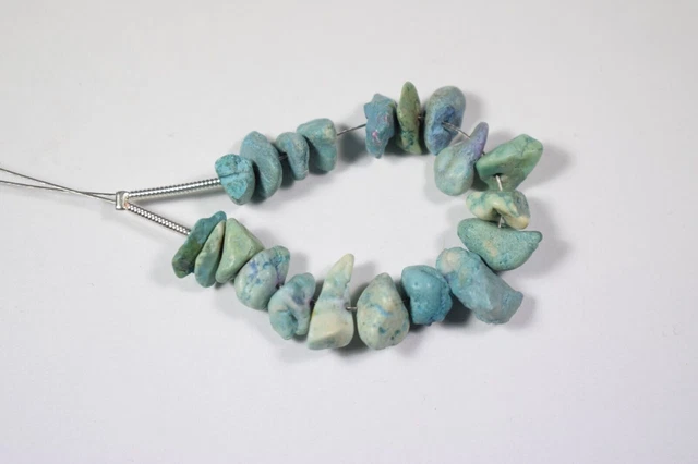 6-8MMTurquoise tibétaine naturelle A++ Chips non coupées Gemstone 3 "Perles...
