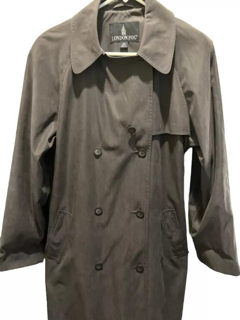 LONDON FOG Collared Women’s Size 10 Gray Double Breasted Full Length 34460 Coat