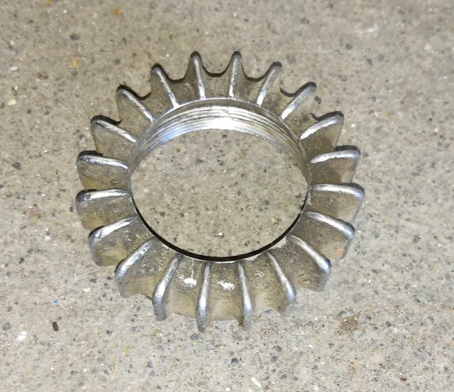 - 1 ecrou echappement 125 peugeot 55 57 56 176 aiglon griffon fmc meteore