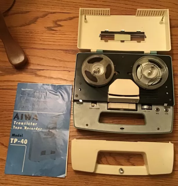 Aiwa Stereo Reel to Reel Tape Recorder, Model Tp-1002, Turns On