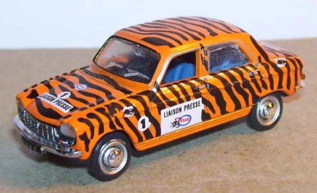 Universal Hobbies Uh = Norev Metal Ho 1/87 Peugeot 204 Liason Presse Esso 1967