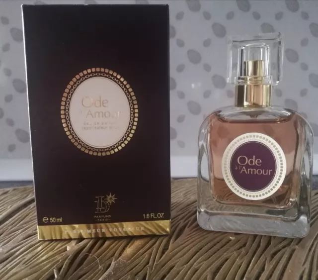 Ode à l'Amour Eau de Parfum ID Parfums spray 50ml essayé 1 fois