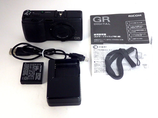 [Near MINT!!!] RICOH GR DIGITAL 8.1MP Compact Digital Camera Black JAPAN 1 first 12