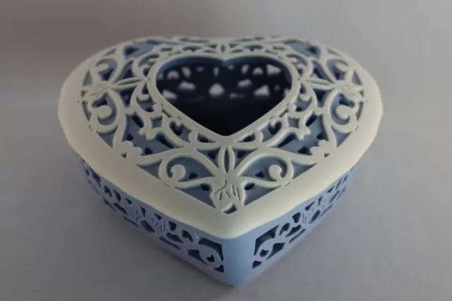 2 pc Partylite Blue & White Cameo Heart Tea Light Candle Holder Bisque