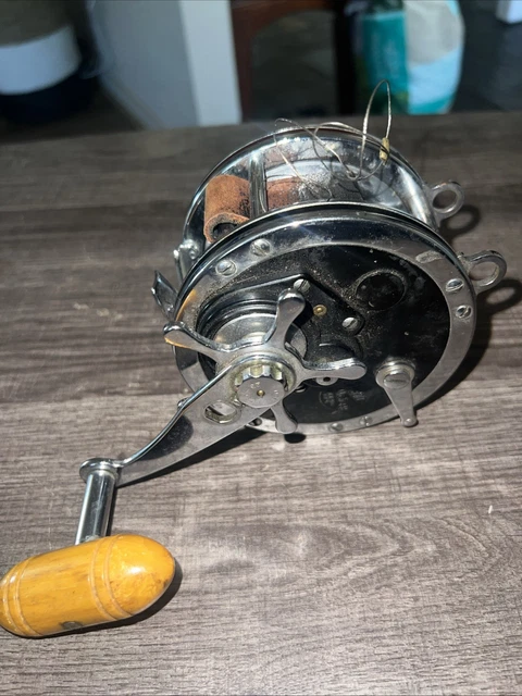Merri Marinerヴィンテージ ロッドハンドル 箱付き／1940〜50年 VINTAGE PENN MASTER MARINER 349H FISHING REEL WITH BLUE & WHITE