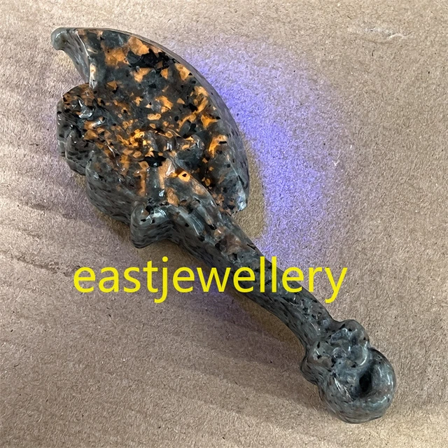 4.7" Natural Yooperite axe skull Flame's Stone Quartz Crystal Skull Figurines 1x