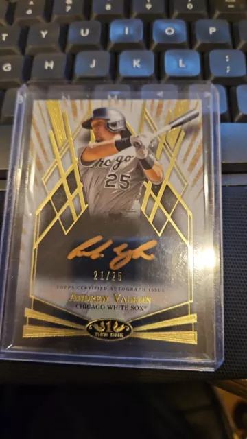 Andrew Vaughn /25  2022 Topps Tier One Auto Rookie RC WHITE SOX GOLD BOA-AVA