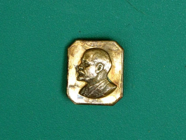 Vintage USSR Soviet Rare Pin Badge Vladimir Lenin Russian Revolution Leader