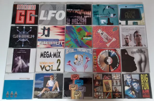 A Voir Très Beau Lot De 40 CD Maxi Musique Électro Import Pour La Plupart