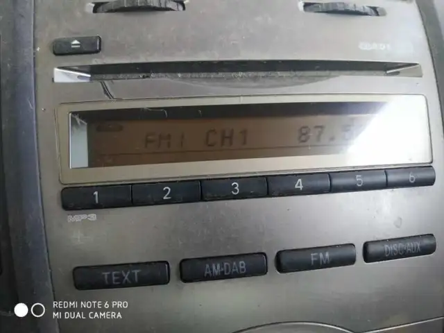861230-0D490 RADIO AUTORADIO LETTORE CD TOYOTA YARIS ANNO 2011 - SPEDI – DR  Ricambi
