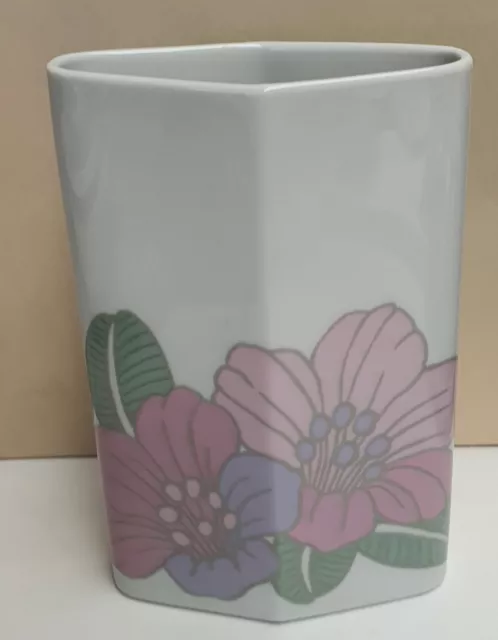 Rosenthal Studio-Linie Pastel Irish Spring Vase c1980 Rosemonde Nairac Design