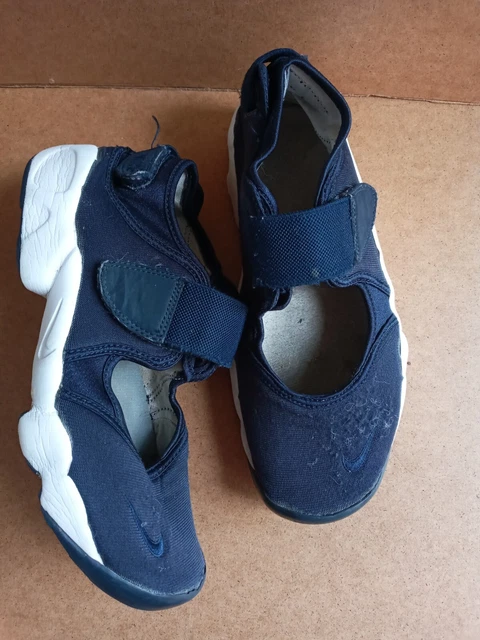 Nike rift junior navy on sale