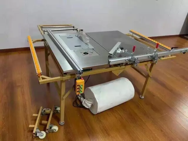 Dedicated Dust-free Sub Saw Table Wood Cutting Machine Saw Table 100*120cm