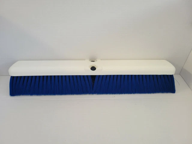 18" Broom Head, BLUE Carlisle Spectrum Omni Sweep №.4189014 (Made in USA)