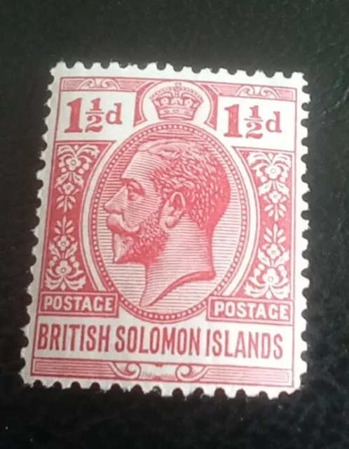 British Solomon Islands George V 1924 1 1/2d Bright Scarlet Mint SG 42 (B4)