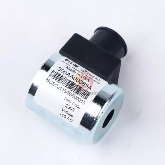 1PC Eaton Vickers 300AA00085A 115AC solenoid valve coil New