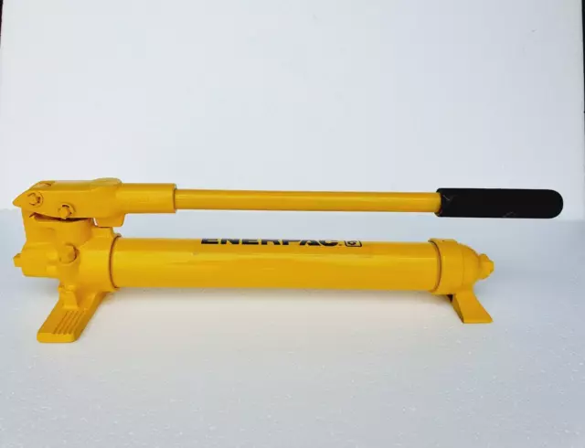 ENERPAC P39 Hydraulic Hand Pump Single Speed 10000 PSI / 700 Bar