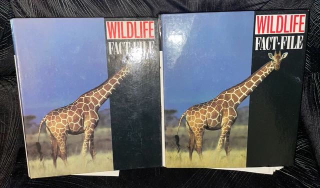WILDLIFE FACT FILE Educational Two Binders 90’s Huge Lot Cards w ...