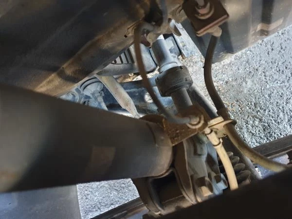achsschenkel vorne rechts für SUZUKI SX4 (JY) 1.0 (AAK 310) 112 CV