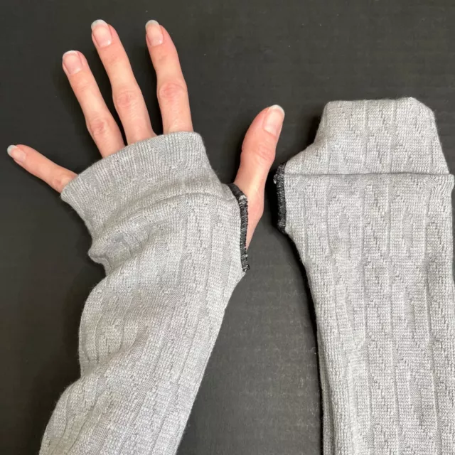 Cable Knit Fingerless Gloves Gray Sweater Arm Warmers Long Texting Sleeves Socks 2