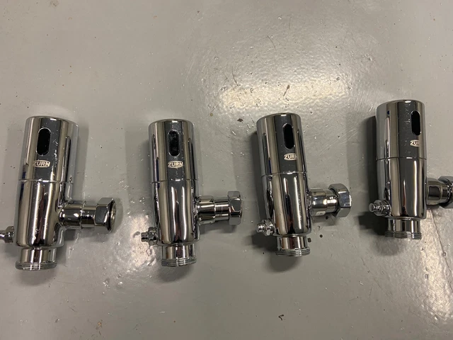 ZURN ZTR6200EV 1.28 gpf (A Lot Of 4)