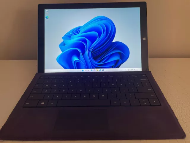 Microsoft Surface Pro 3 Model 1631 Working Laptop Tablet  128gb i5 Windows 11 Pr