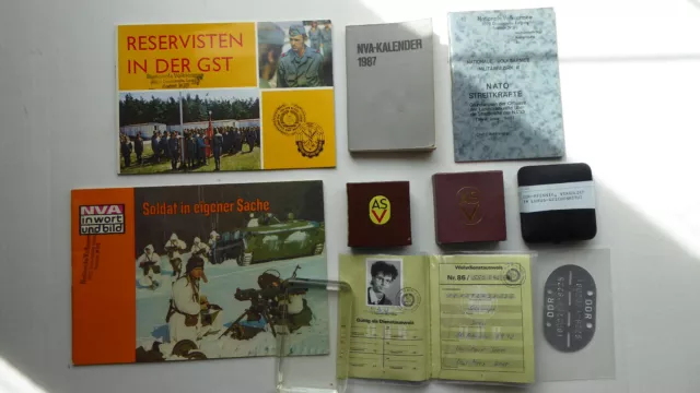 DDR/NVA- Dokumente und Materialien , Konvolut ,siehe Fotos und Beschreibung