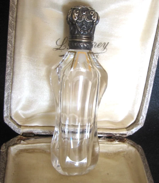 FLACON ANCIEN À cotes bouchon verre émeri capuchon métal argenté XIXe