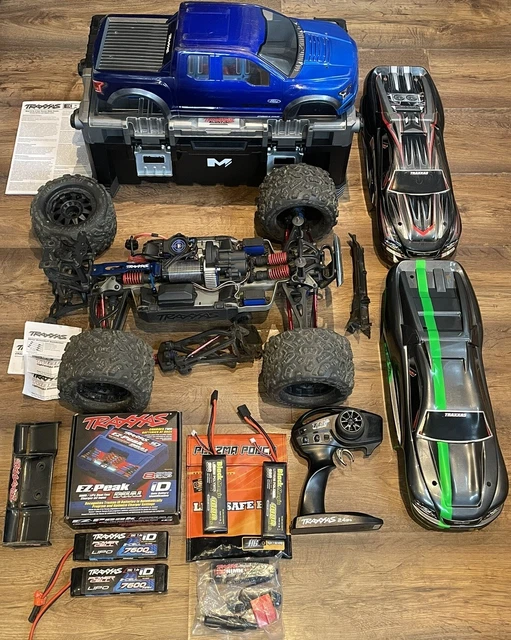 TRAXXAS EREVO 1/8 RC Truck Brushless Lithium Full Set Up Bundle (cat D