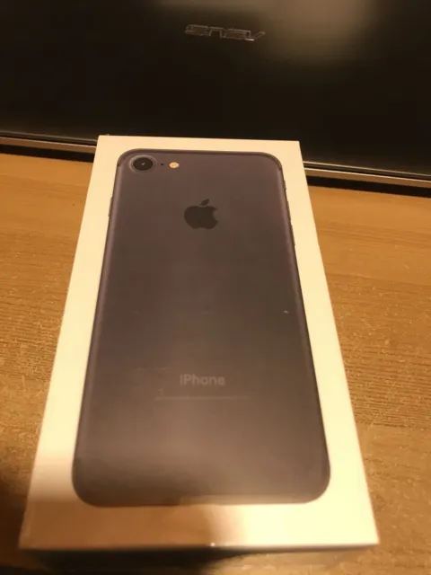 Apple iPhone 7 - 128GB - Black (Factory Unlocked) A1778