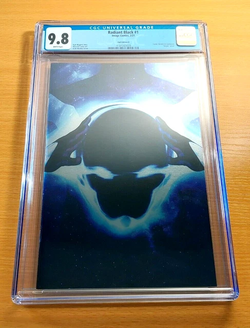 Radiant Black #1 Montes Foil Helmet Variant ComicSketchArt Exclusive CGC 9.8