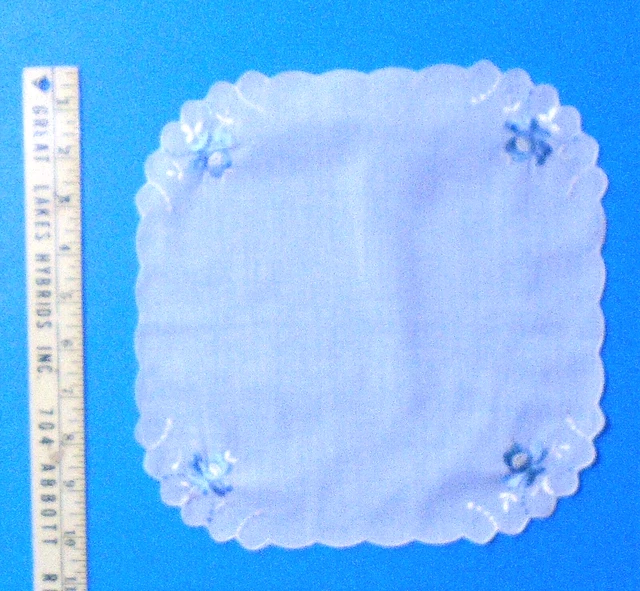 Vintage Ladies Handkerchief/Hanky #322- White w/Scalloped Edge & Blue Flowers