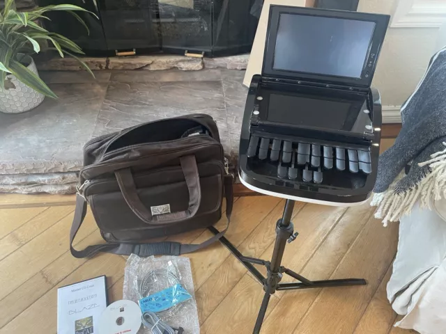 stenograph reporter shorthand machine