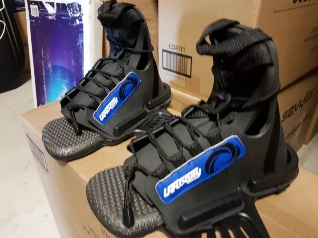 wakeboard bindings, boots VELOCITY  up to size 12