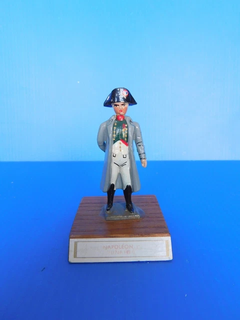 ANCIENNE FIGURINE STARLUX SOLDAT PIETON DU 1er EMPIRE NAPOLEON EN