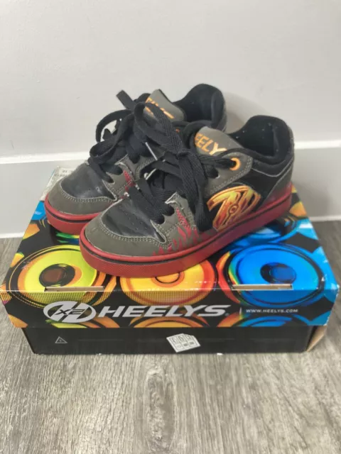 Heelys Motion Plus Red Black & Grey Flame UK Size 1 (With Box And Tools)