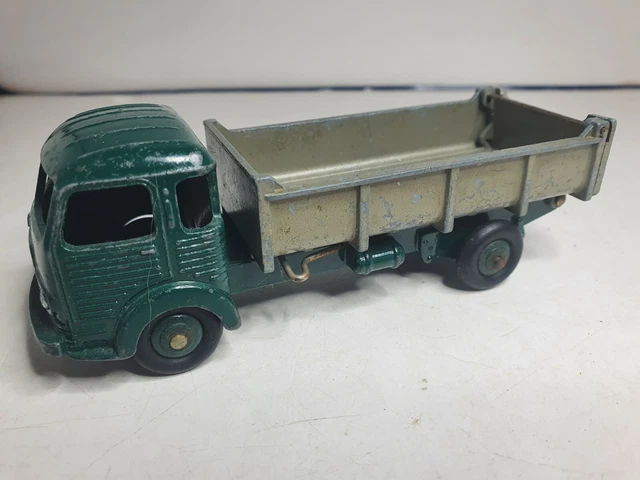 Dinky Toys - 578 - SIMCA Cargo Benne Basculante - Collection