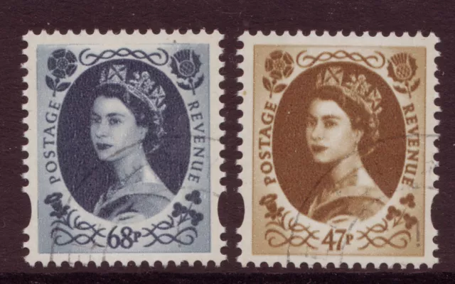 Great Britain 2003 Coronation Definitive Pair Sg.2378-9 Fine Used